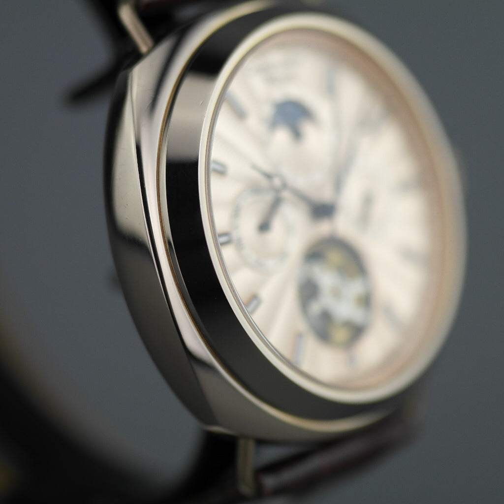 Constantin Weisz Automatik-Armbanduhr mit offenem Herzen und Lederarmband