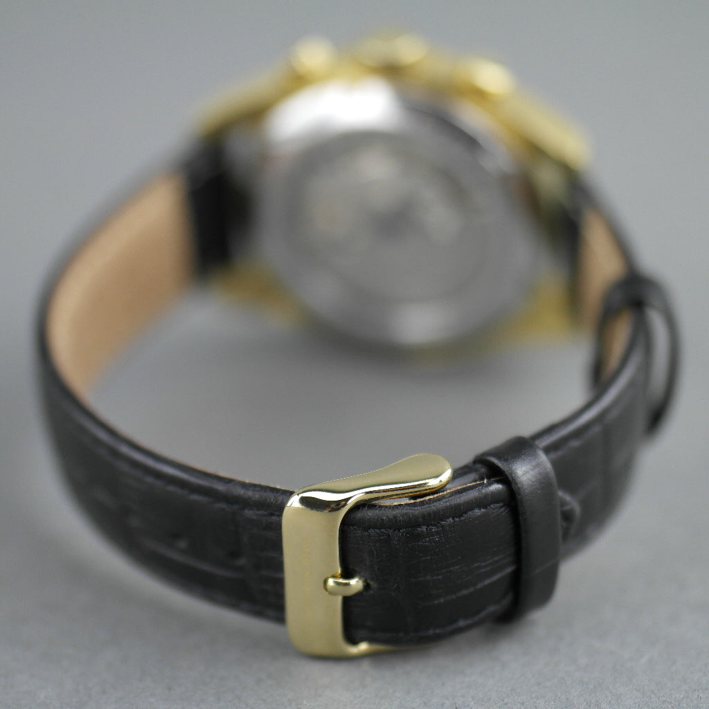 Constantin Weisz klassische Automatik-Armbanduhr mit offenem Herzen und Lederarmband