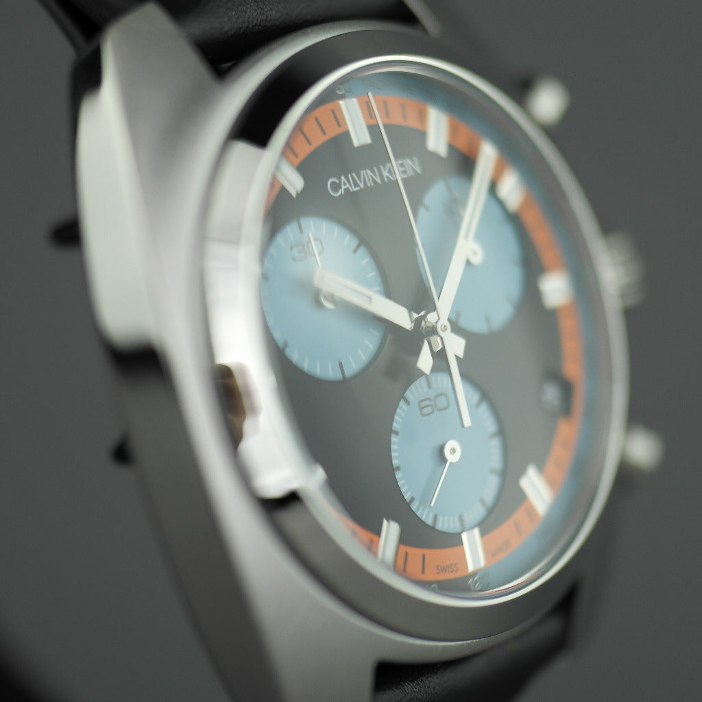 Calvin Klein Chronograph-Armbanduhr, hergestellt in der Schweiz, mit schwarzem Band