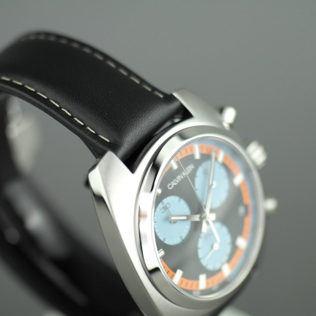 Calvin Klein Chronograph-Armbanduhr, hergestellt in der Schweiz, mit schwarzem Band
