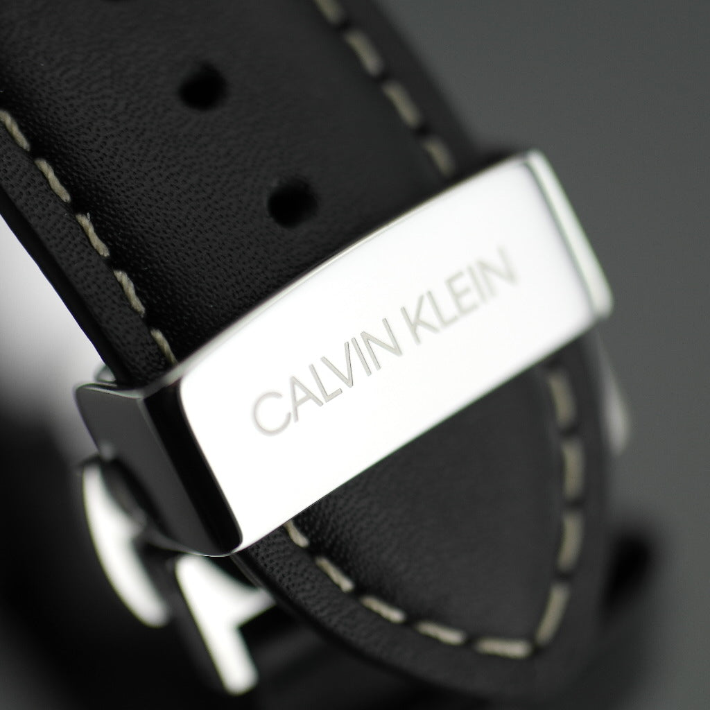 Calvin Klein Chronograph-Armbanduhr, hergestellt in der Schweiz, mit schwarzem Band