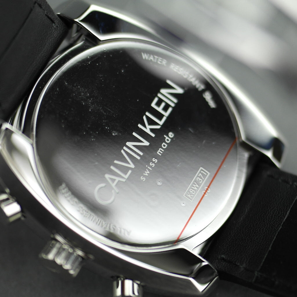 Calvin Klein Chronograph-Armbanduhr, hergestellt in der Schweiz, mit schwarzem Band