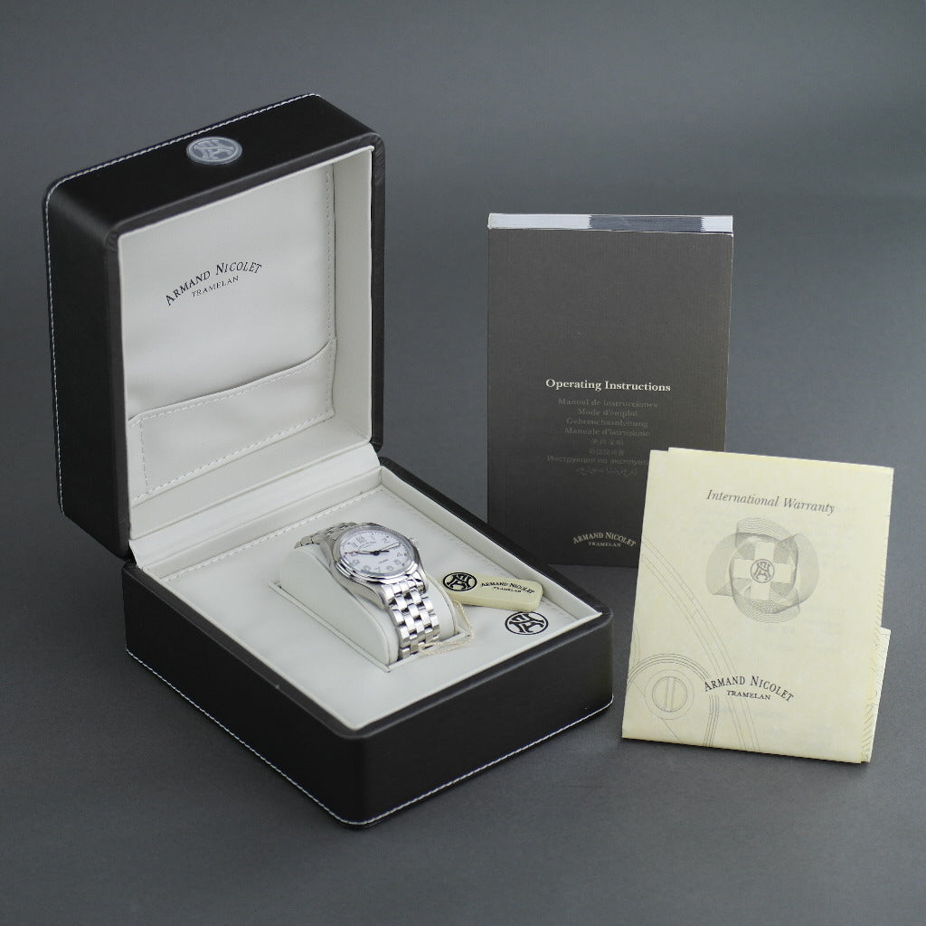 Armand Nicolet Automatische Schweizer Armbanduhr mit Edelstahlarmband