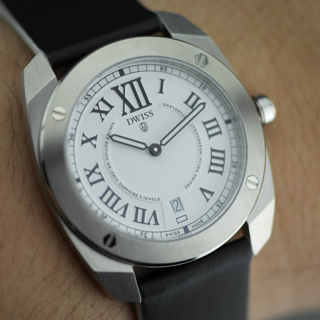 DWISS Limited Edition Swiss quartz white dial wristwatch 40mm