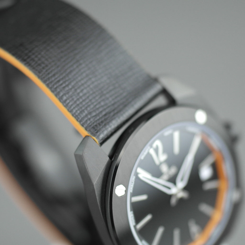 DWISS Limited Edition Swiss quartz black dial wristwatch with strap