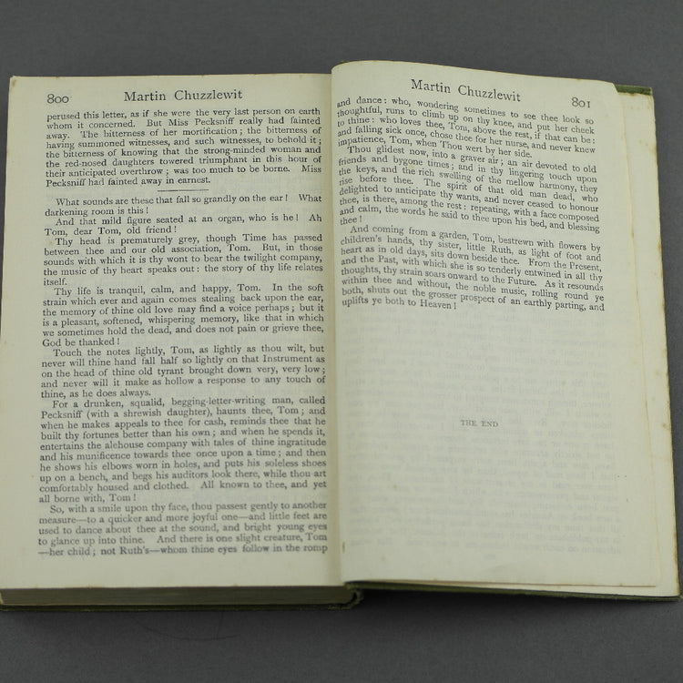 Erstausgabe eines antiken Buches von Charles Dickens „Martin Chuzzlewit“ aus dem Jahr 1907, London