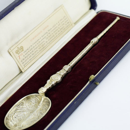 Antigua cuchara de unción de plata maciza de 1936 de 245 mm fabricada por Charles Edwin Turner en Birmingham