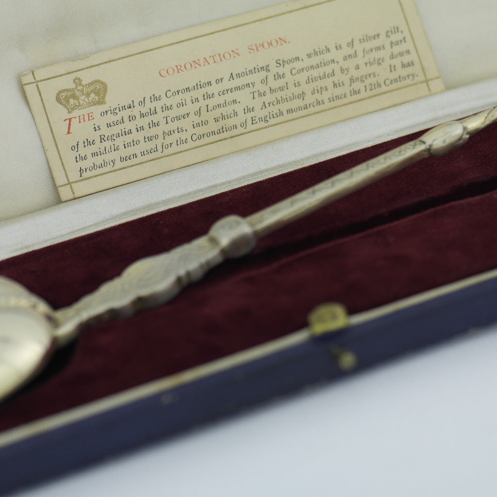 Antigua cuchara de unción de plata maciza de 1936 de 245 mm fabricada por Charles Edwin Turner en Birmingham