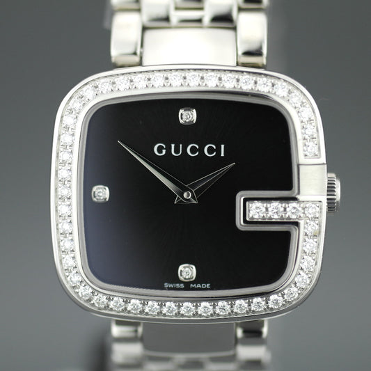 Elegante reloj de pulsera Gucci para mujer con bisel G con incrustaciones de diamantes de 1,01 ct