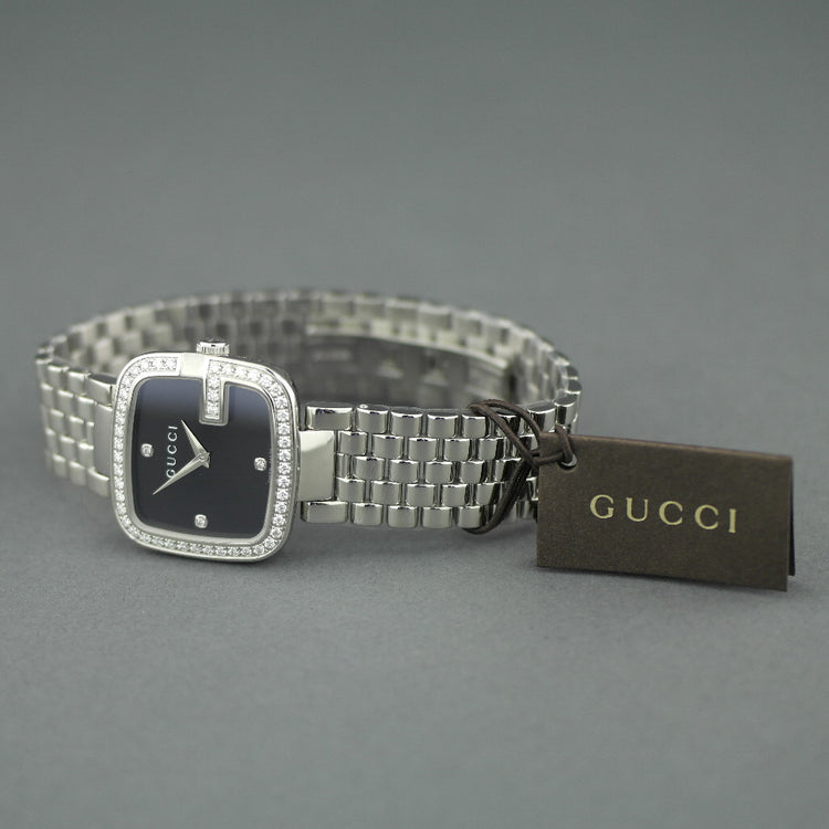 Elegante reloj de pulsera Gucci para mujer con bisel G con incrustaciones de diamantes de 1,01 ct