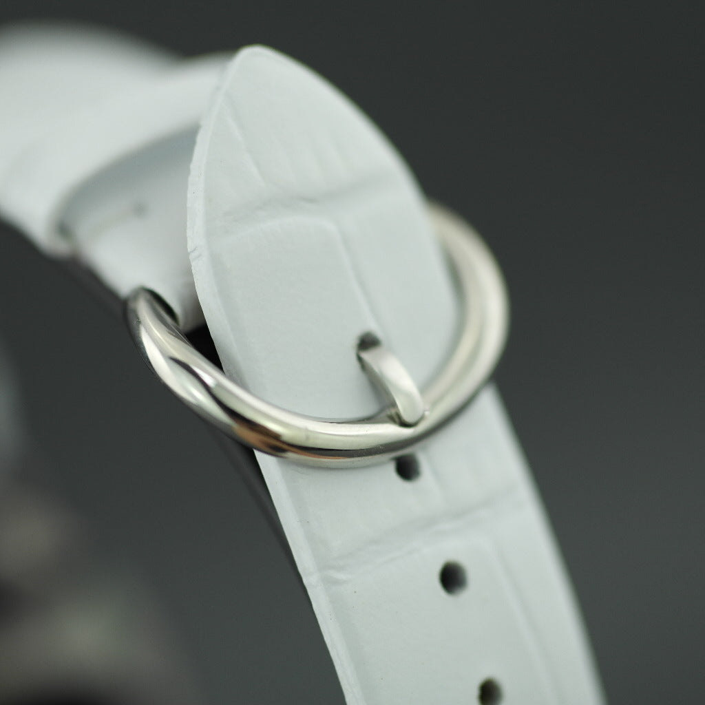 Reloj suizo Pomellato 67 de edición limitada para mujer con números arábigos y correa de piel 