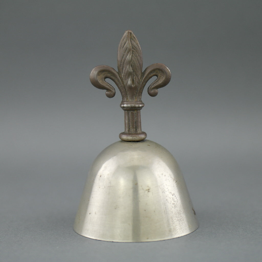 Antique reception bedroom iron bell with Royal flower handle