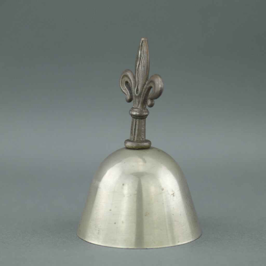 Antique reception bedroom iron bell with Royal flower handle