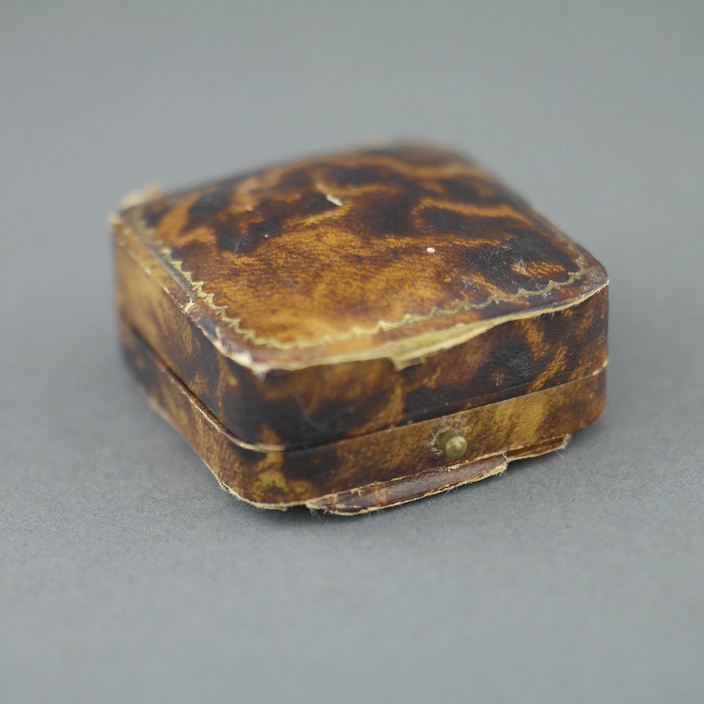 Caja antigua para tachuelas de vestir Imperio Británico Woolwich Sanders y Webber