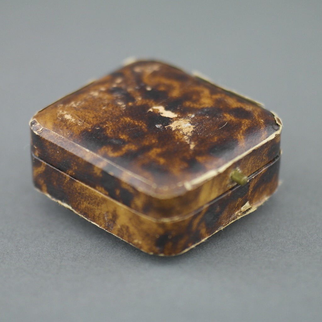 Caja antigua para tachuelas de vestir Imperio Británico Woolwich Sanders y Webber