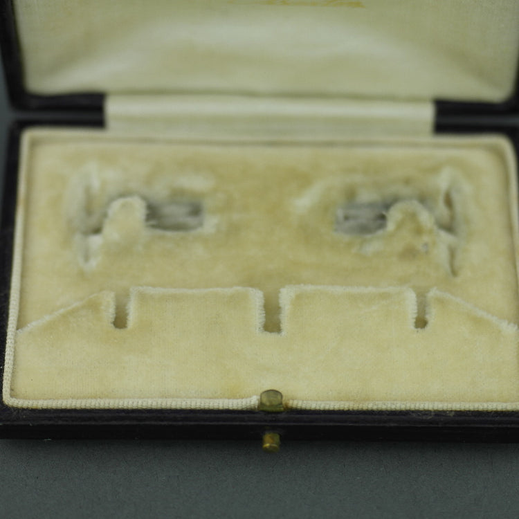Antique box for set of cufflinks and studs James Turner Goldsmith Cavendish Circus Buxton