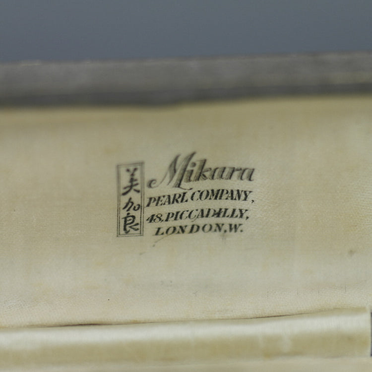 Antike Box für Anstecknadel, hergestellt im British Empire London für Mikara Pearl Company