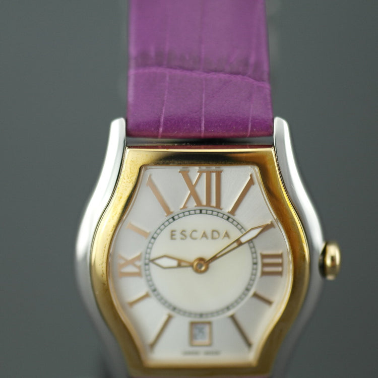 Reloj suizo Escada Grace bicolor Correa morada con relieve de cocodrilo 