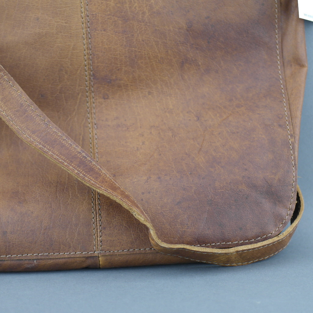 Danish Design Re Designed EST 2003 genuine leather shoulder bag ...