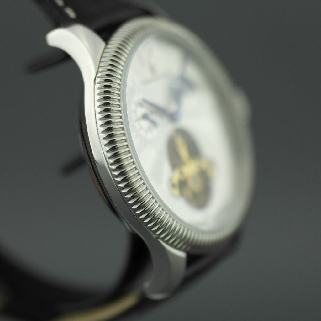 Constantin Weisz, automatische Armbanduhr mit offenem Herzen, 22 Steine, Datum, Tag und Nacht