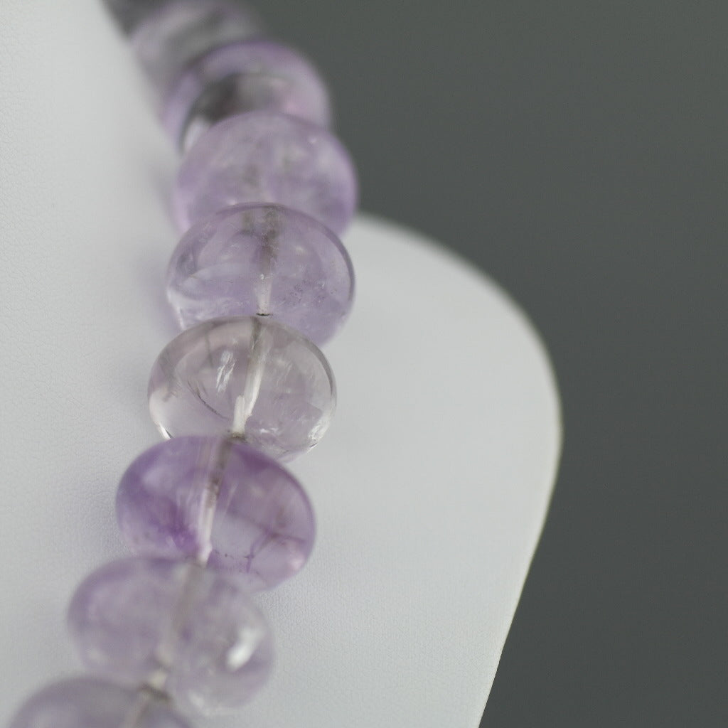 Stilvolle, riesige Silberkette mit Kristallperlen im Lila-Amethyst-Stil