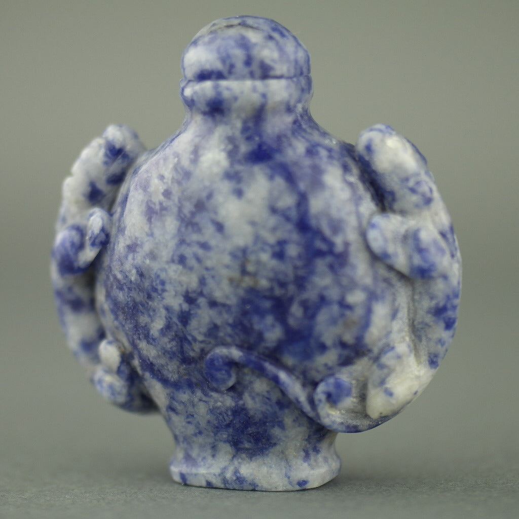 Impresionante botella de rapé de lapislázuli con leopardos