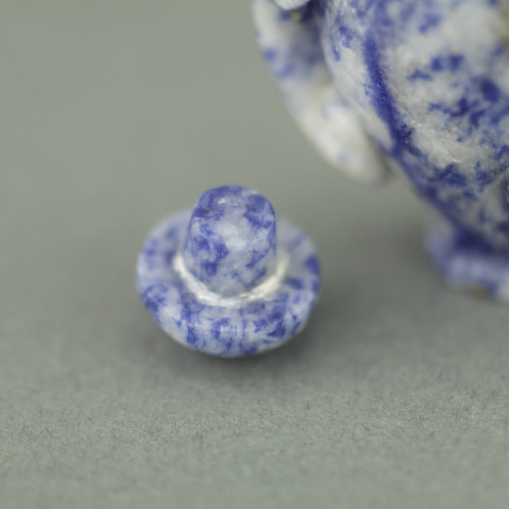 Impresionante botella de rapé de lapislázuli con leopardos