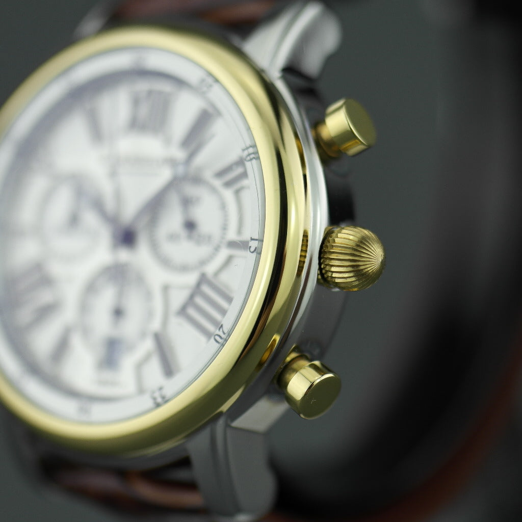 Thomas Earnshaw Longcase 43 Reloj de pulsera de cuarzo fabricado en Suiza con correa de cuero marrón 