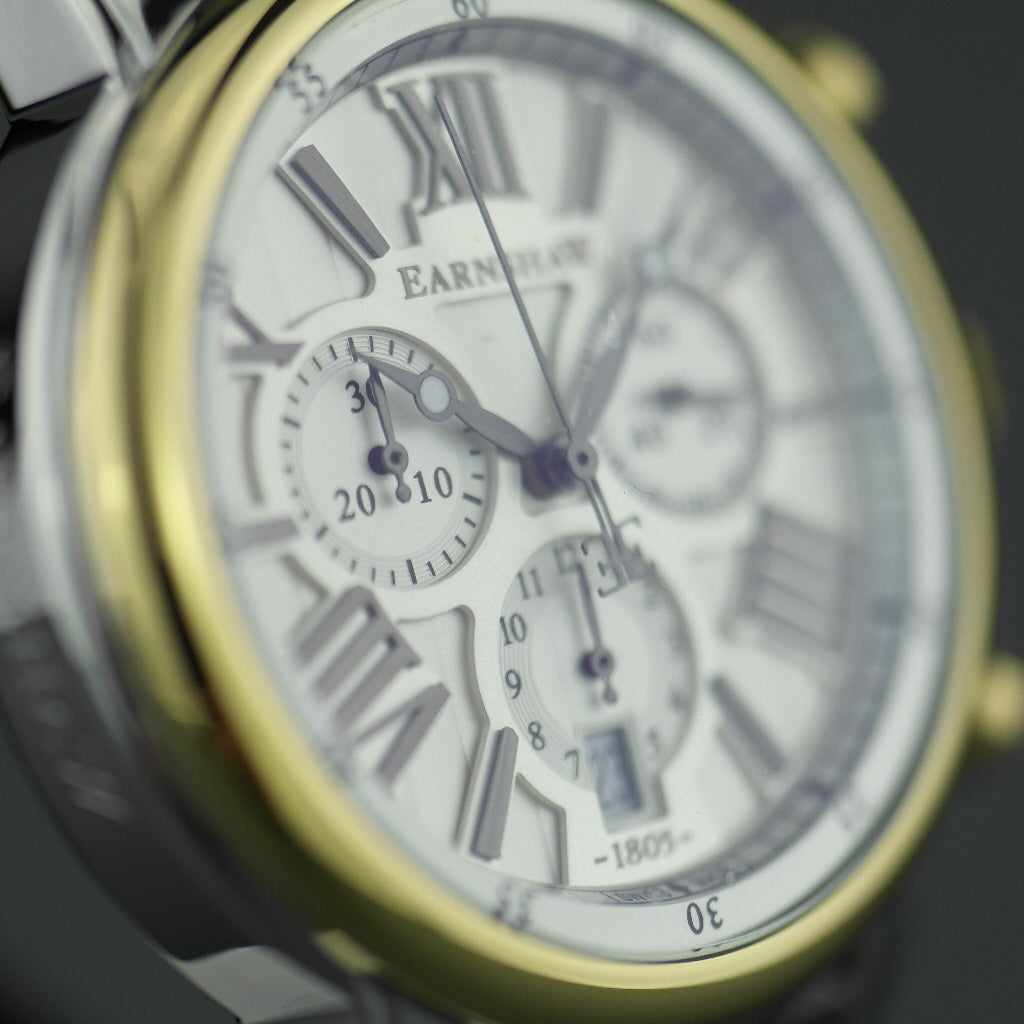 Thomas Earnshaw Longcase 43 Reloj de pulsera de cuarzo fabricado en Suiza con correa de cuero marrón 