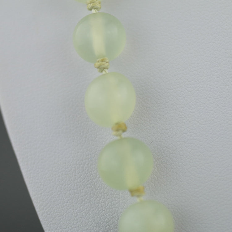 Antique elegant Celadon Jade round beads knotted necklace with gold plated silver clasp