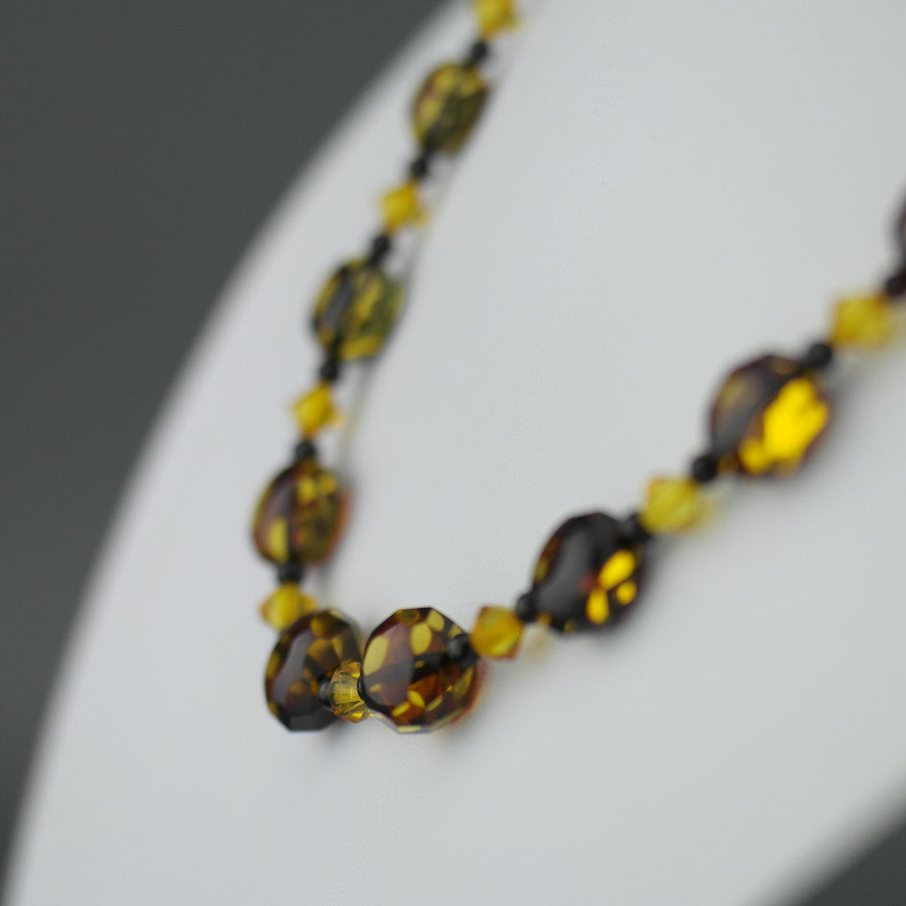 Spektakuläre deutsche Ostsee-Naturbernsteinperlen-Halskette