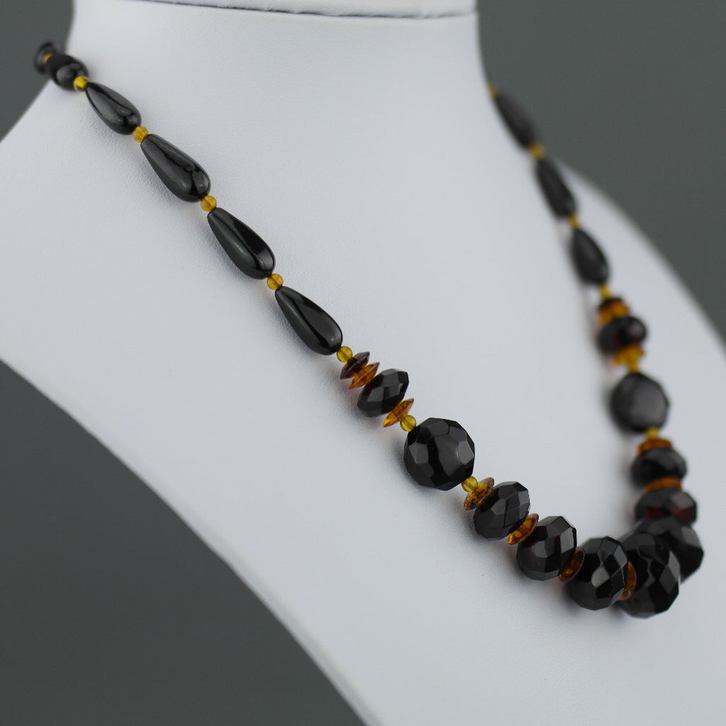 Elegant German Baltic Amber shaped beads necklace
