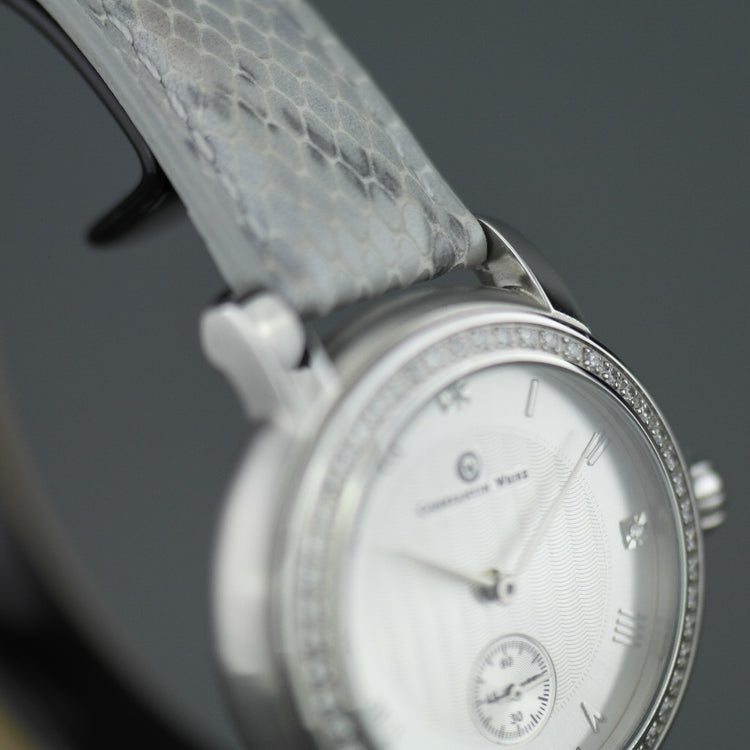 Mechanische Armbanduhr „Diamonds Edition“ von Constantin Weisz mit Schlangenlederarmband
