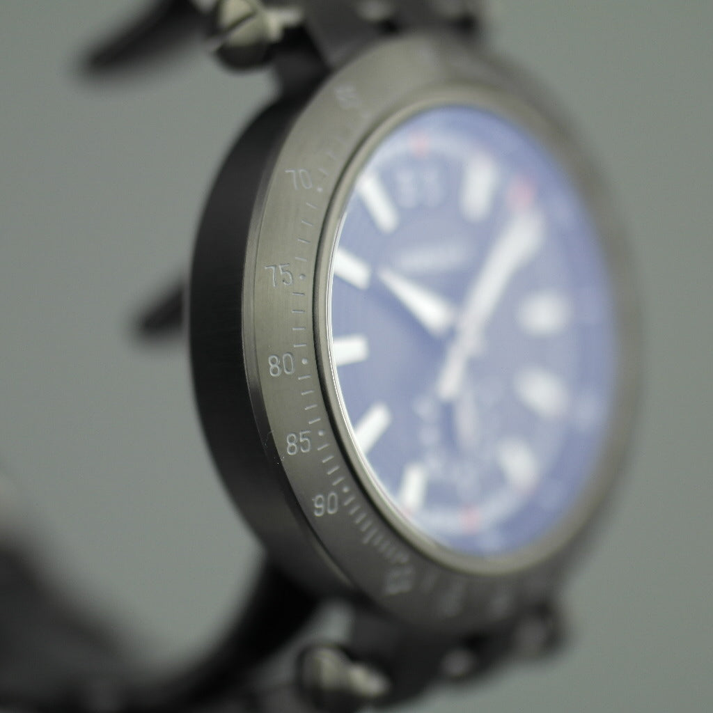 VERSACE V-Race Tachymeter-Armbanduhr mit Armband