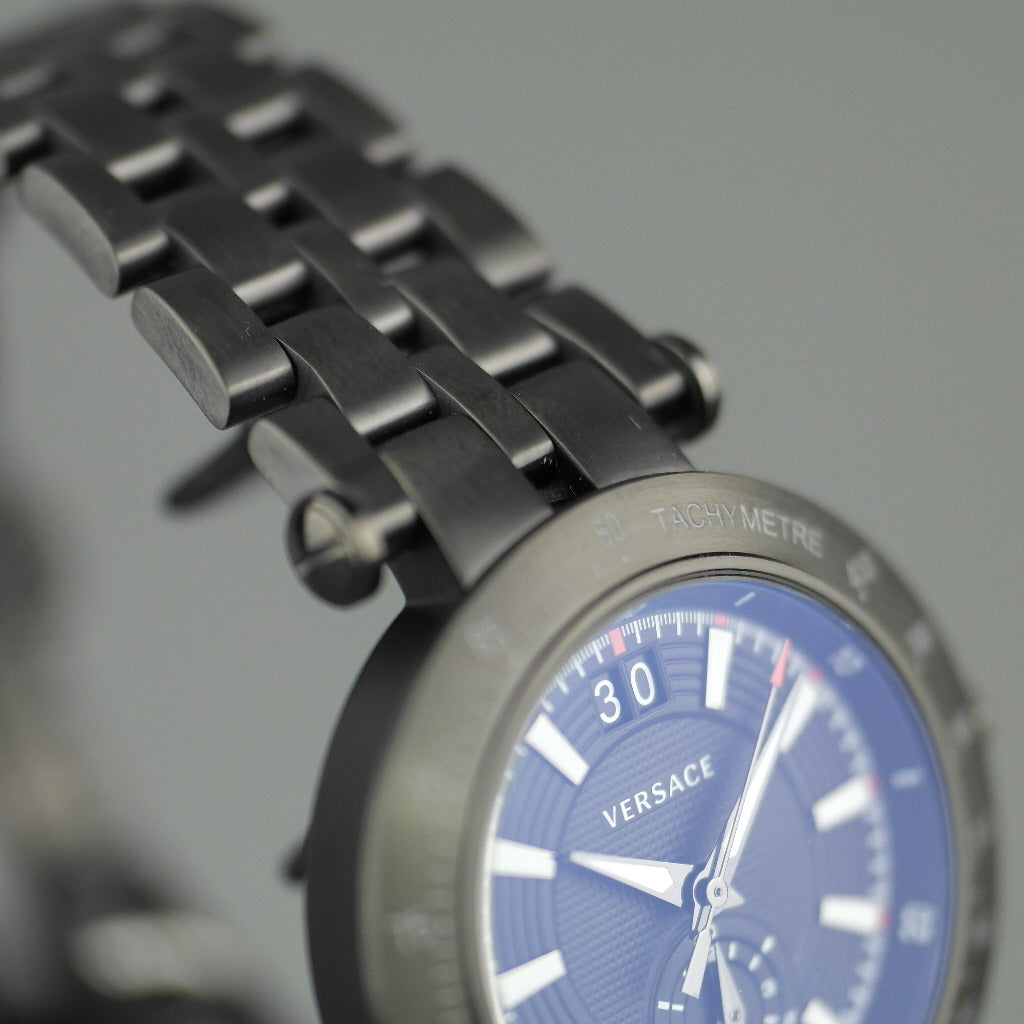 VERSACE V-Race Tachymeter-Armbanduhr mit Armband