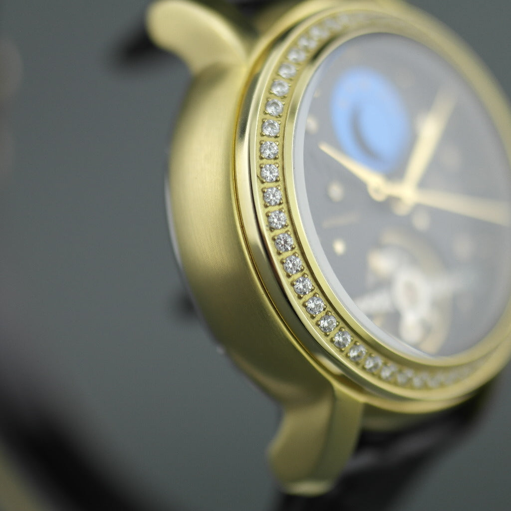 Constantin Weisz Diamonds Automatik-Armbanduhr mit 36 ​​Steinen und Schlangenlederarmband
