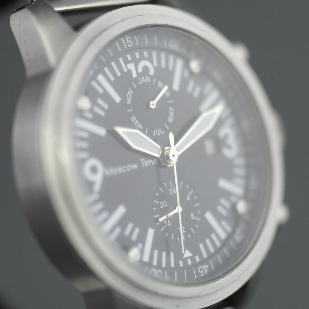 Moscow Time Chronograph Quartz black dial wrist watch with bracelet