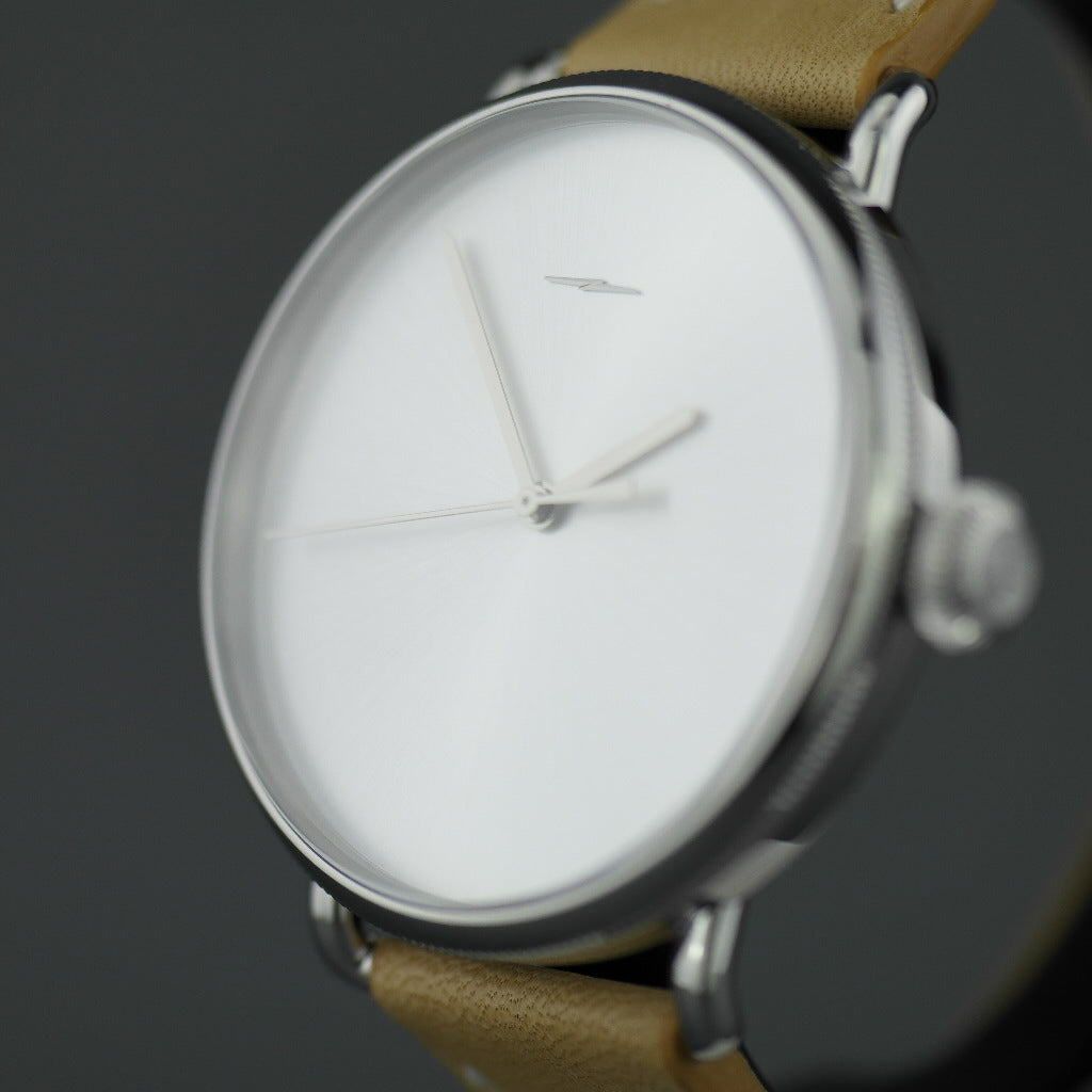 Shinola 43mm Men's wrist watch The Canfield Bold with natural leather strap