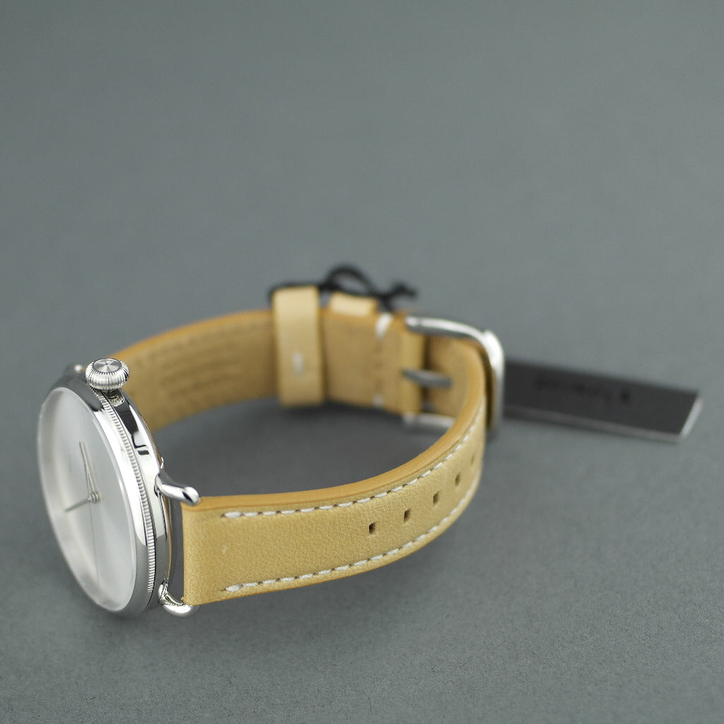 Shinola 43mm Men's wrist watch The Canfield Bold with natural leather strap