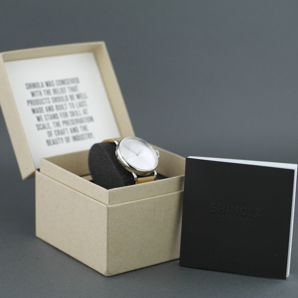 Shinola 43mm Men's wrist watch The Canfield Bold with natural leather strap