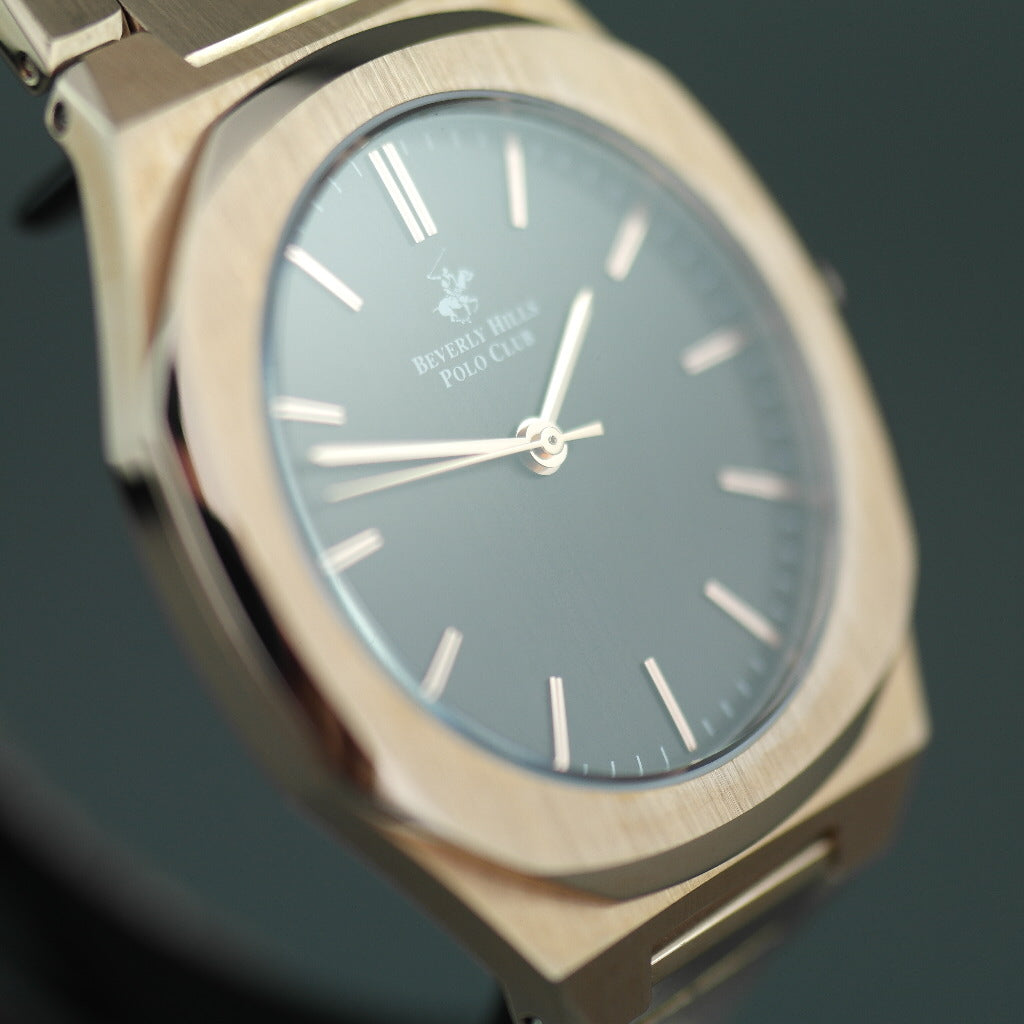 Beverly Hills Polo Club Reloj de pulsera chapado en oro de estilo icónico con esfera de bronce