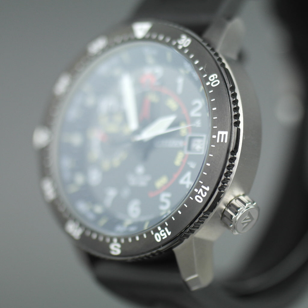 Citizen Promaster Altichron Herrenarmbanduhr mit Silikonarmband
