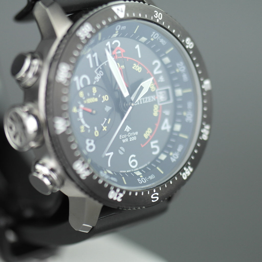 Citizen Promaster Altichron Herrenarmbanduhr mit Silikonarmband