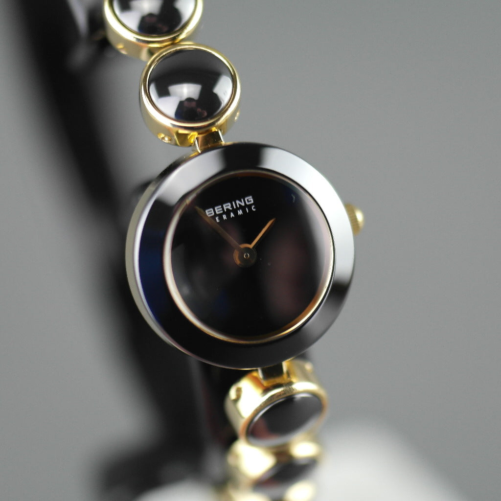 Bering Time Women's Ceramic Watch XS Analog Quartz