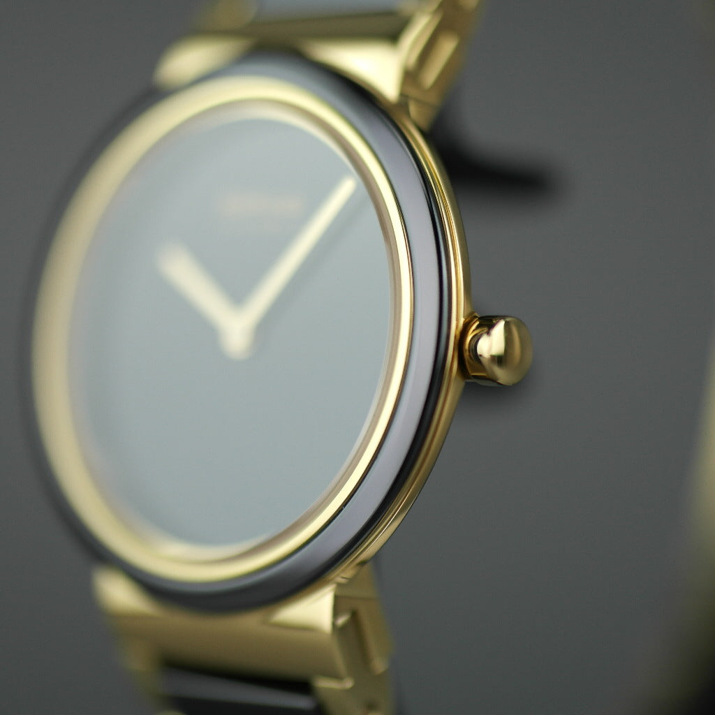 BERING Reloj Analógico de Cuarzo para Mujer con Correa en Acero Inoxidable