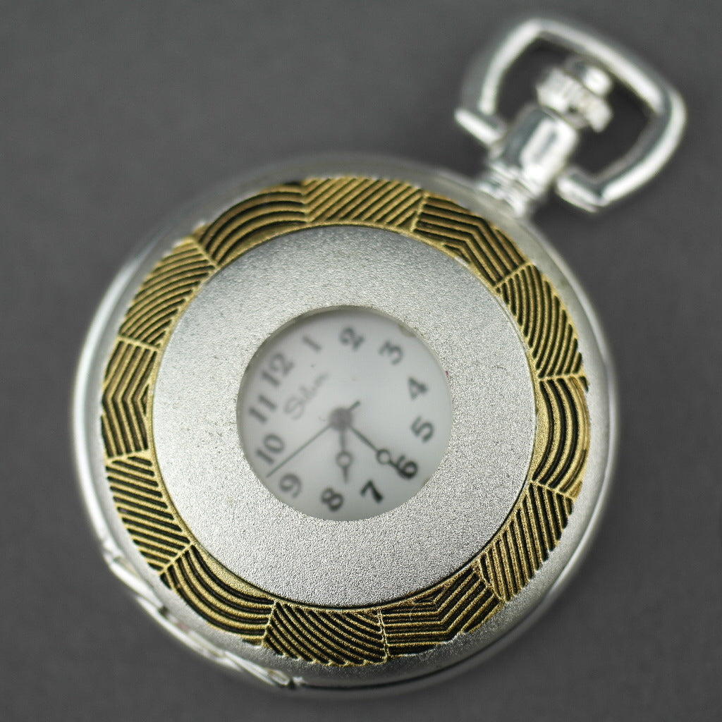 Half Hunter versilberte Taschenuhr mit arabischen Ziffern