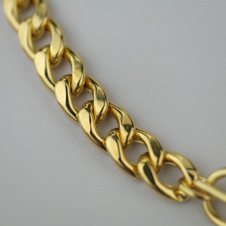 Dyadema Collar de cadena curvada con barra en T de plata de ley chapada en oro de 18 quilates hecho en Italia