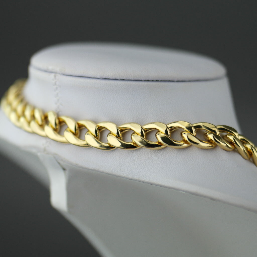 Dyadema Collar de cadena curvada con barra en T de plata de ley chapada en oro de 18 quilates hecho en Italia