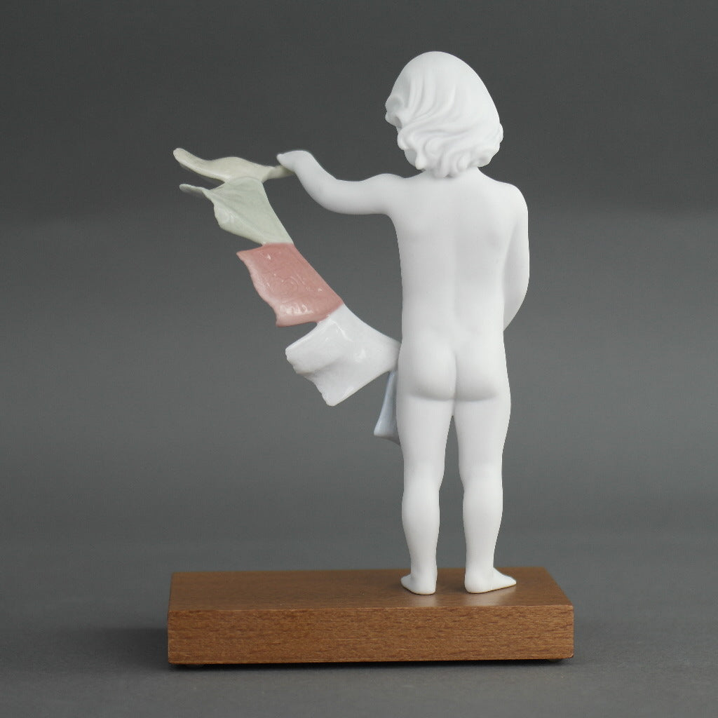 Lladro Tibetan prayer flags from Daisa / Daisy Collection Porcelain figure
