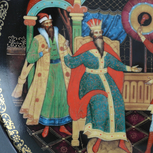 Iwans Eroberung, russischer Märchen-Porzellanteller von Palekh Marsters of Russia, Wanddekoration